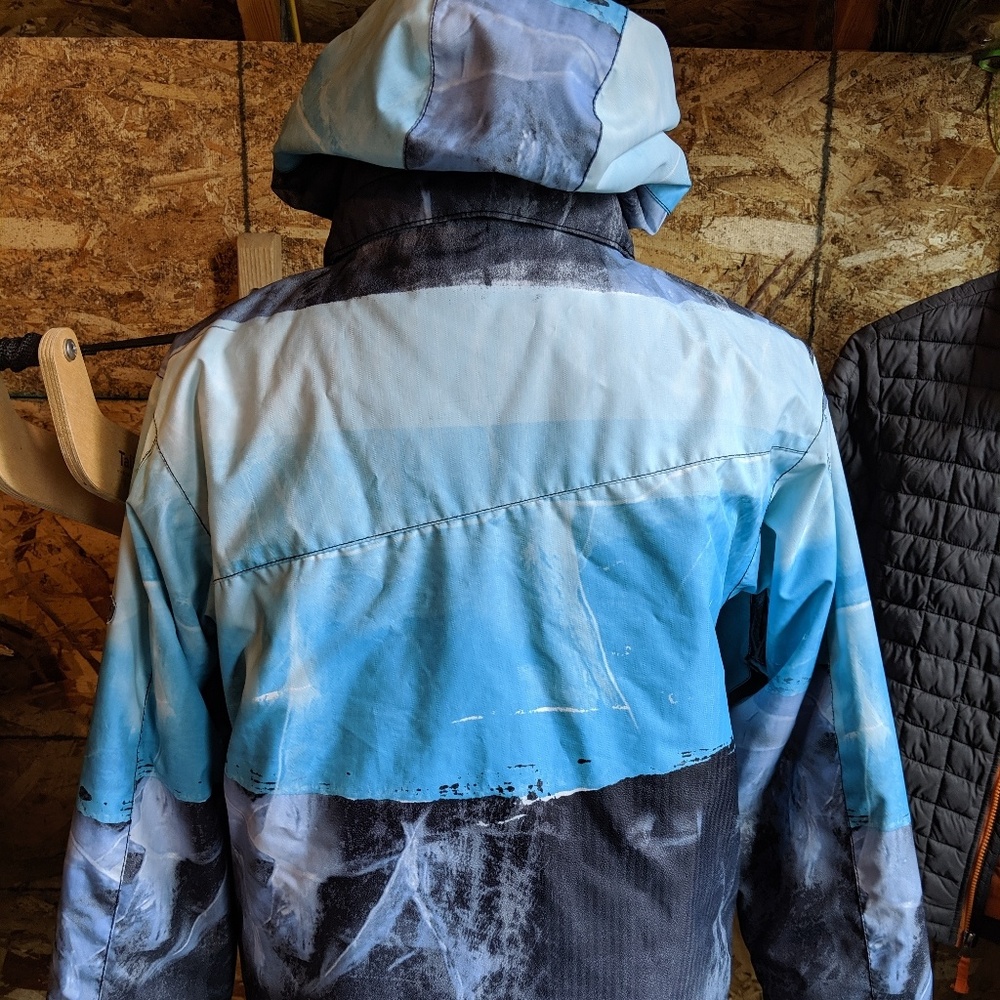 Quicksilver ski/snowboard jacket!
